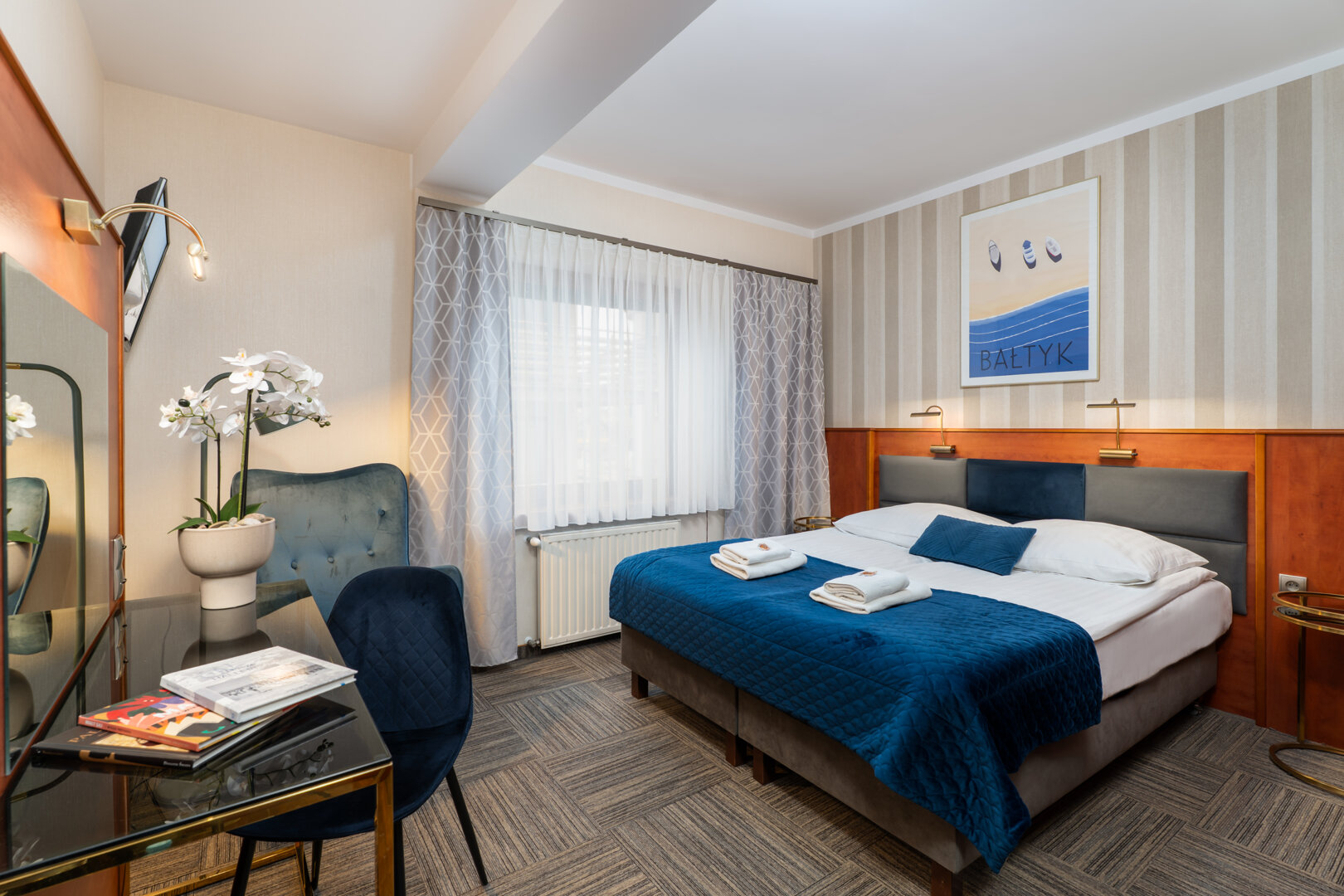 POK&Oacute;J DWUOSOBOWY nr 107 (pierwsze piętro)