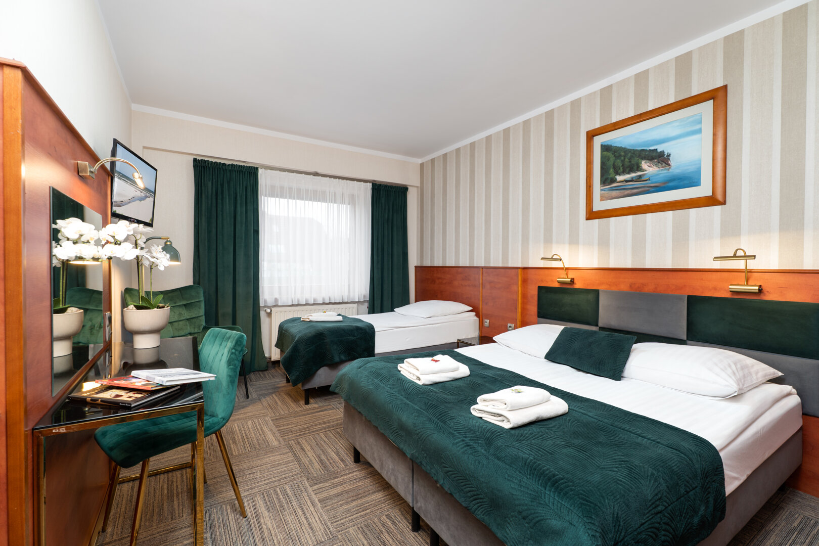 POK&Oacute;J TRZYOSOBOWY nr 108 (pierwsze piętro)